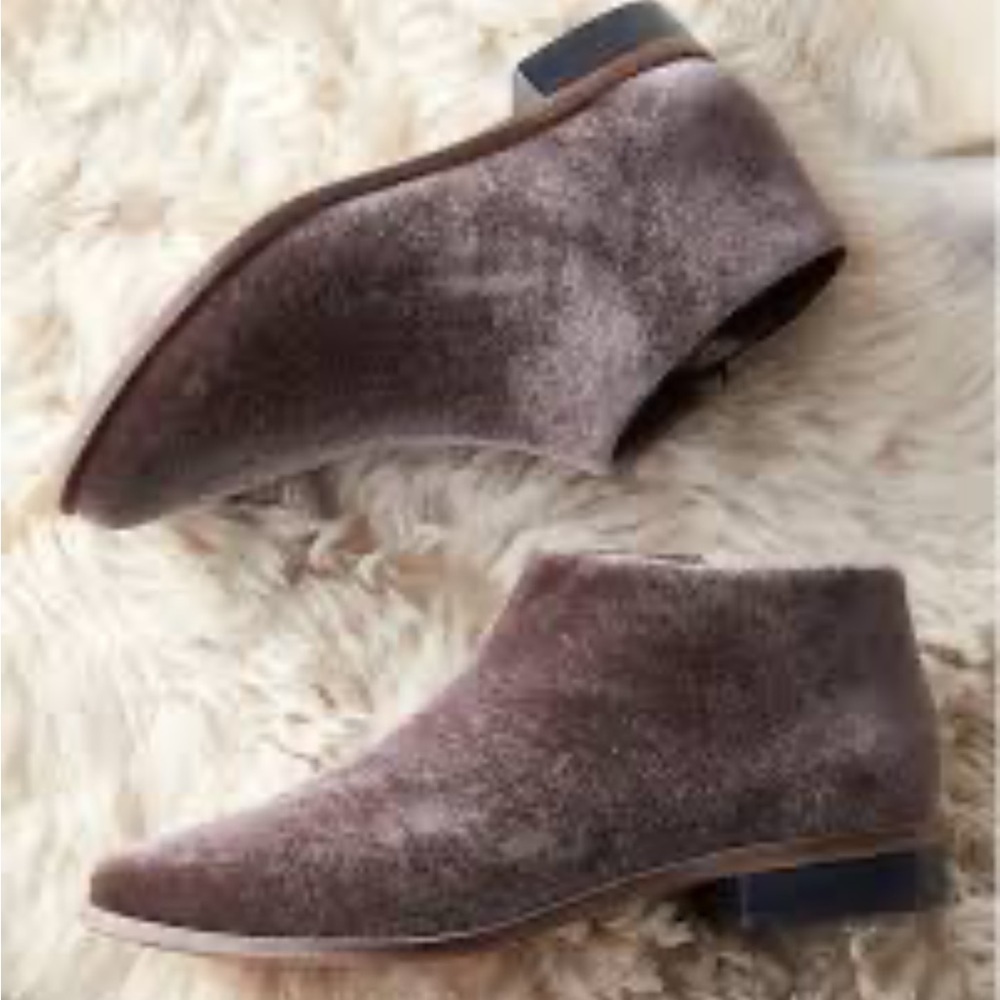 Kelsi Dagger Alia Velvet Booties Shoe Mauve Pointed Toe side zip Sz 8.5